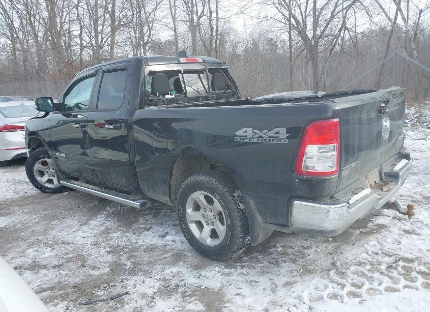 Photo 14 of 2019 Ram 1500 (VIN 1C6SRFBT0KN749564)