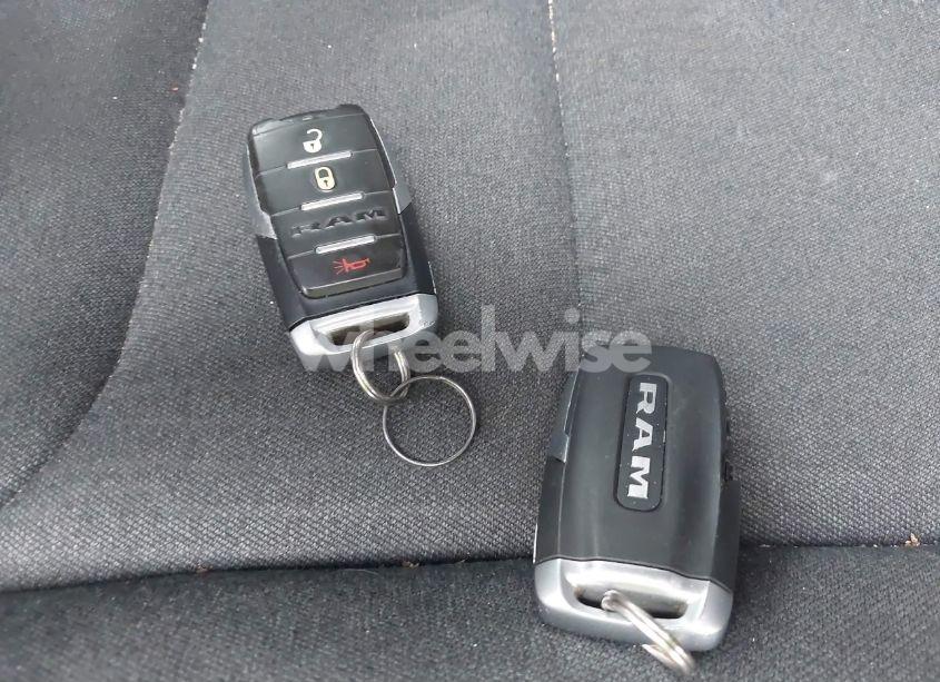 Photo 11 of 2019 Ram 1500 BIG HORN/LONE STAR 4X4 6'4 BOX (VIN 1C6SRFBT0KN822299)