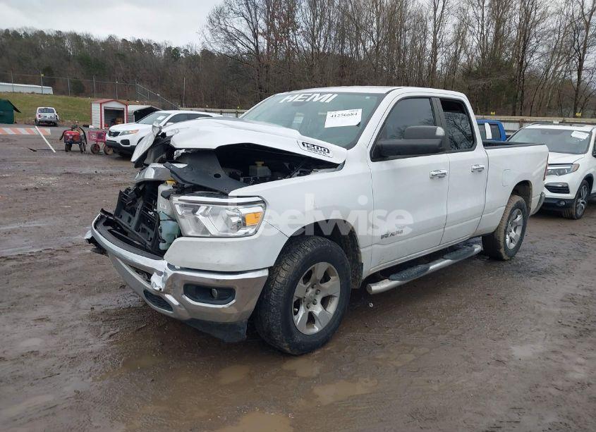 Photo 2 of 2019 Ram 1500 BIG HORN/LONE STAR 4X4 6'4 BOX (VIN 1C6SRFBT0KN822299)