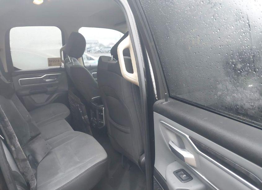 Photo 8 of 2020 Ram 1500 BIG HORN 4X4 6'4 BOX (VIN 1C6SRFBT0LN169779)