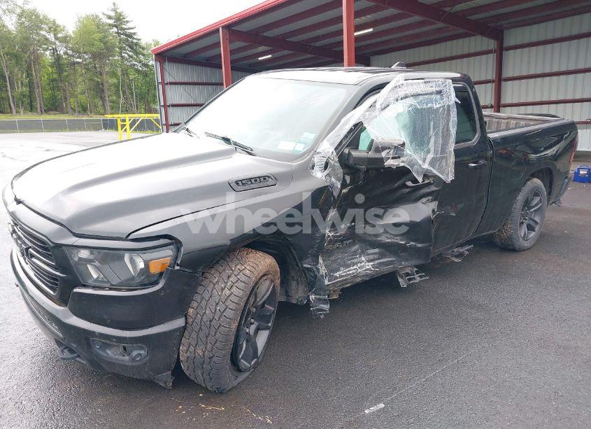 Photo 6 of 2020 Ram 1500 BIG HORN 4X4 6'4 BOX (VIN 1C6SRFBT0LN242228)