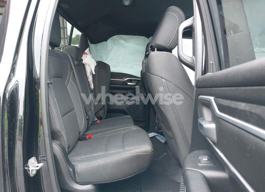 Photo 8 of 2020 Ram 1500 BIG HORN 4X4 6'4 BOX (VIN 1C6SRFBT0LN242228)