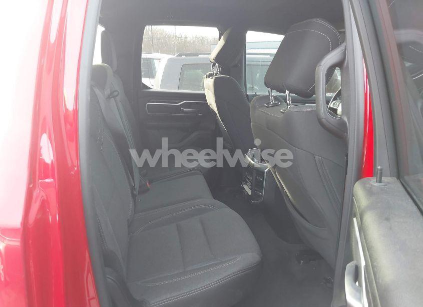 Photo 8 of 2020 Ram 1500 BIG HORN 4X4 6'4 BOX (VIN 1C6SRFBT0LN364149)