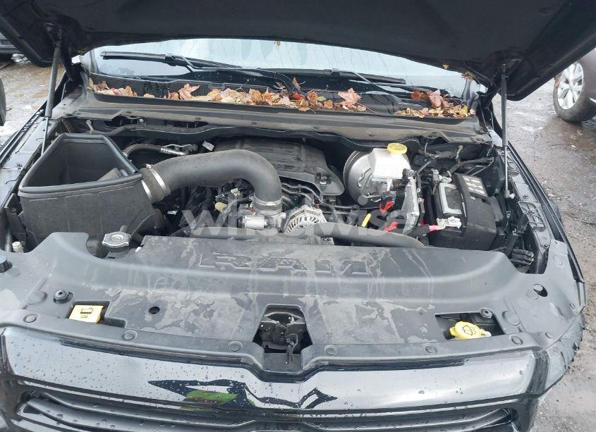 Photo 10 of 2021 Ram 1500 BIG HORN 4X4 6'4 BOX (VIN 1C6SRFBT0MN556611)