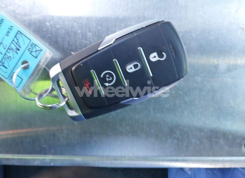 Photo 11 of 2021 Ram 1500 (VIN 1C6SRFBT0MN570444)