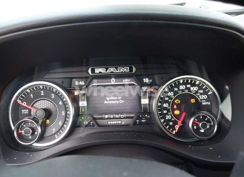 Photo 7 of 2021 Ram 1500 (VIN 1C6SRFBT0MN570444)