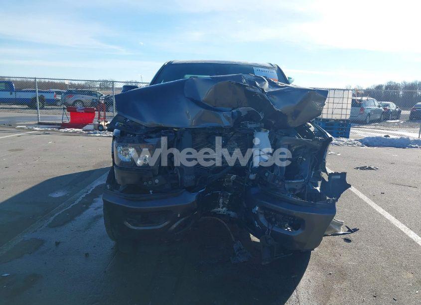 Photo 6 of 2021 Ram 1500 BIG HORN 4X4 6'4 BOX (VIN 1C6SRFBT0MN605774)