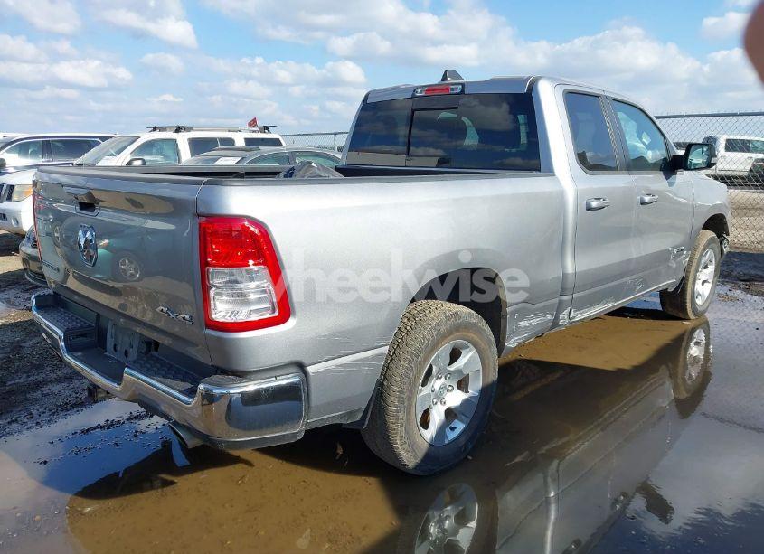 Photo 4 of 2022 Ram 1500 BIG HORN 4X4 6'4 BOX (VIN 1C6SRFBT0NN468787)