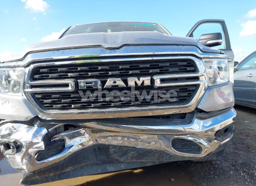 Photo 6 of 2022 Ram 1500 BIG HORN 4X4 6'4 BOX (VIN 1C6SRFBT0NN468787)