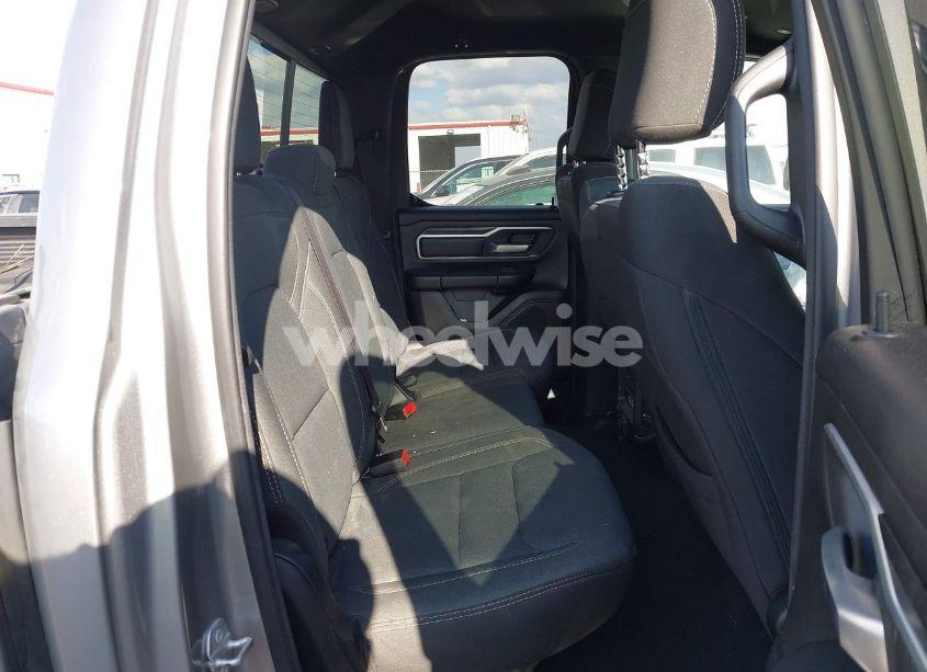 Photo 8 of 2022 Ram 1500 BIG HORN 4X4 6'4 BOX (VIN 1C6SRFBT0NN468787)