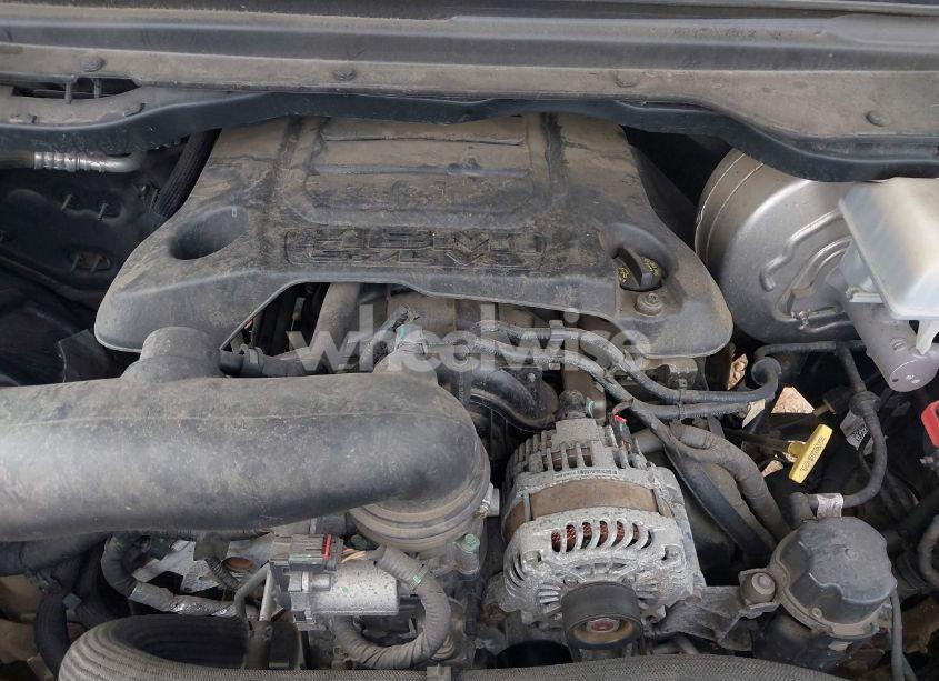 Photo 10 of 2019 Ram 1500 BIG HORN/LONE STAR 4X4 6'4 BOX (VIN 1C6SRFBT1KN516423)