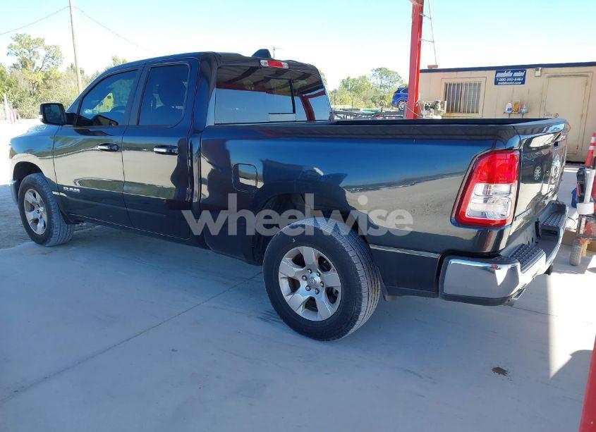 Photo 3 of 2019 Ram 1500 BIG HORN/LONE STAR 4X4 6'4 BOX (VIN 1C6SRFBT1KN668203)