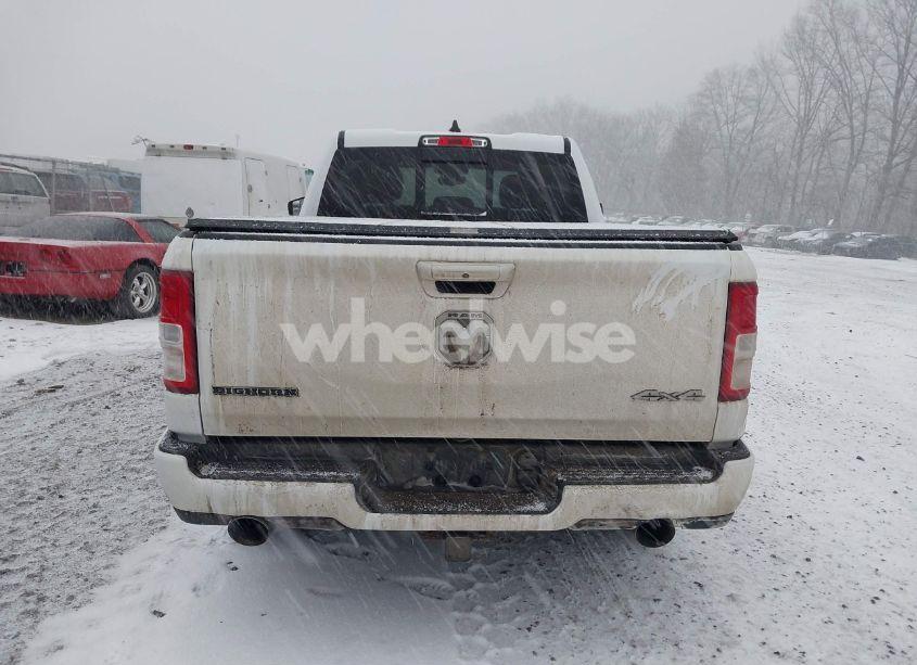 Photo 15 of 2020 Ram 1500 (VIN 1C6SRFBT1LN196697)