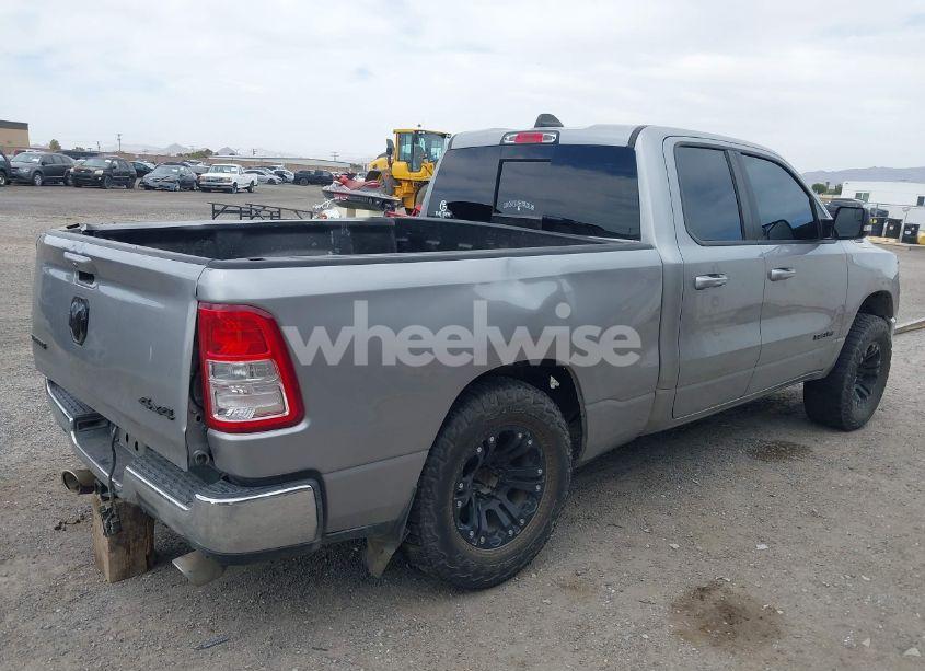 Photo 4 of 2021 Ram 1500 BIG HORN 4X4 6'4 BOX (VIN 1C6SRFBT1MN622633)