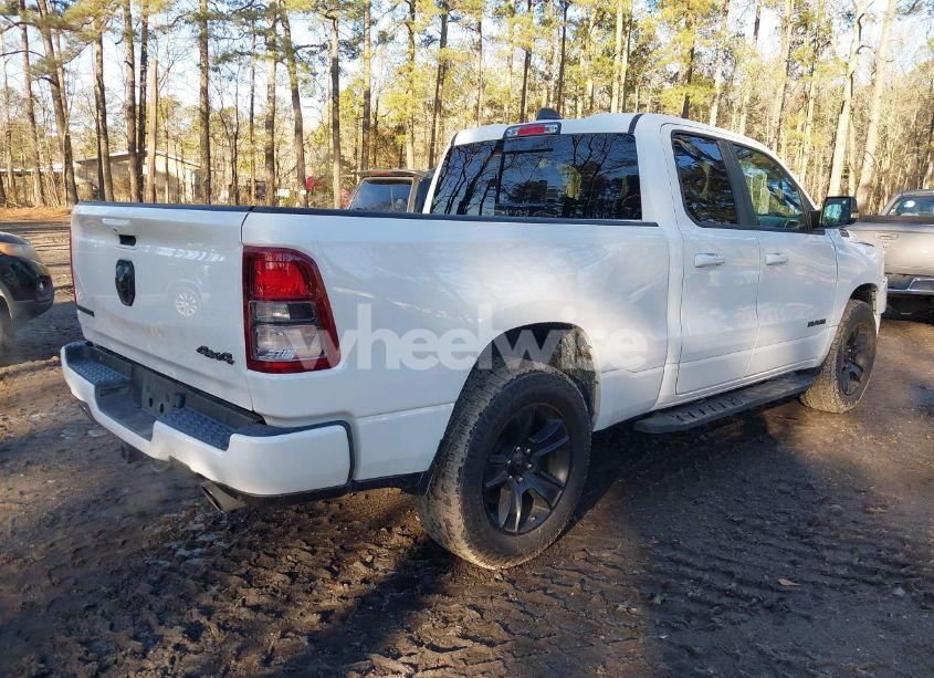 Photo 4 of 2022 Ram 1500 BIG HORN 4X4 6'4 BOX (VIN 1C6SRFBT1NN140925)