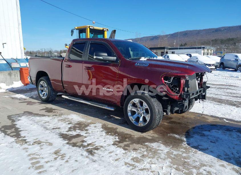 2022 Ram 1500 BIG HORN 4X4 6'4 BOX (VIN 1C6SRFBT1NN343877) main photo