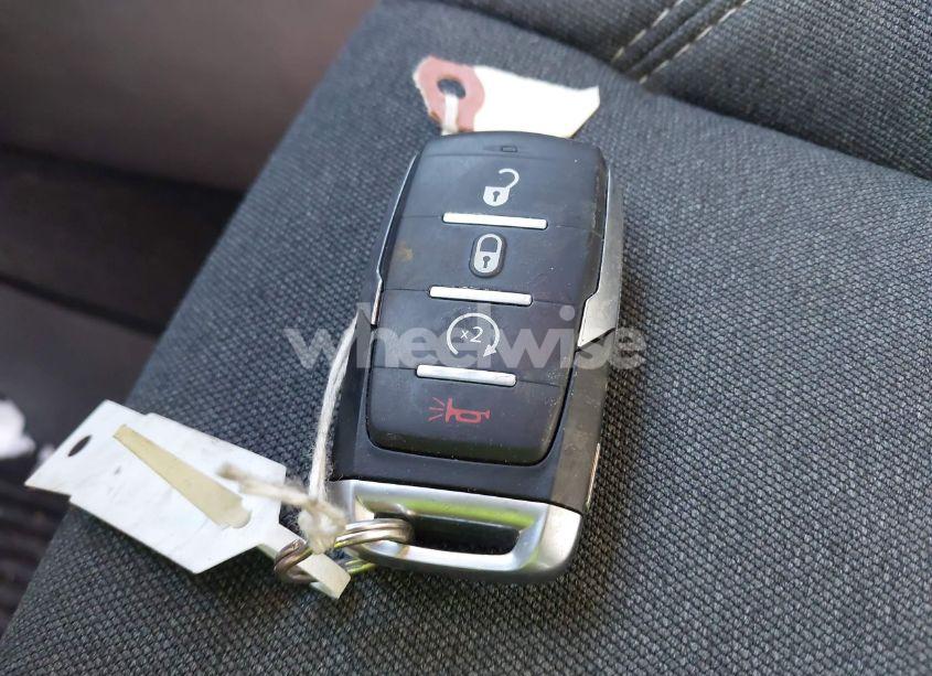 Photo 11 of 2022 Ram 1500 BIG HORN 4X4 6'4 BOX (VIN 1C6SRFBT1NN343877)