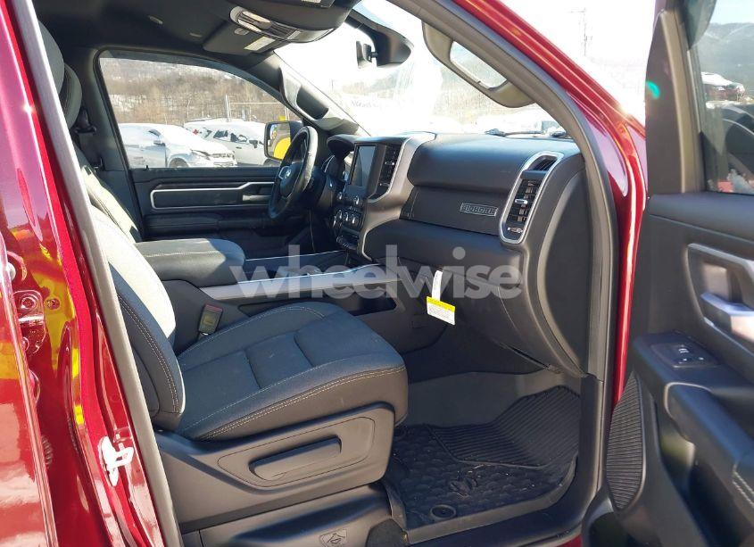 Photo 5 of 2022 Ram 1500 BIG HORN 4X4 6'4 BOX (VIN 1C6SRFBT1NN343877)