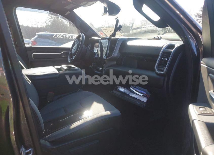 Photo 5 of 2023 Ram 1500 BIG HORN 4X4 6'4 BOX (VIN 1C6SRFBT1PN599357)