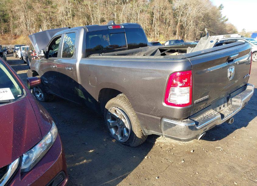 Photo 3 of 2019 Ram 1500 BIG HORN/LONE STAR 4X4 6'4 BOX (VIN 1C6SRFBT2KN893729)