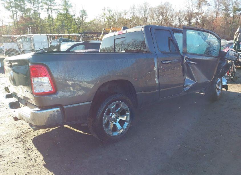 Photo 4 of 2019 Ram 1500 BIG HORN/LONE STAR 4X4 6'4 BOX (VIN 1C6SRFBT2KN893729)