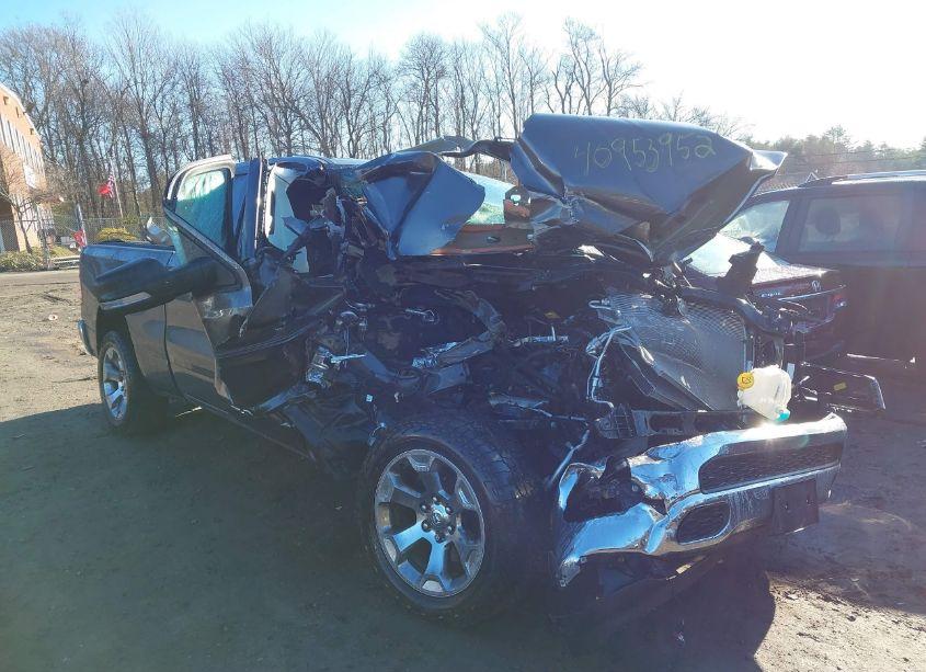 Photo 6 of 2019 Ram 1500 BIG HORN/LONE STAR 4X4 6'4 BOX (VIN 1C6SRFBT2KN893729)