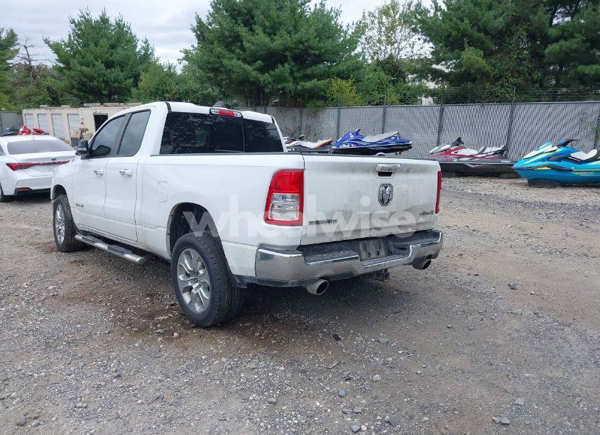 Photo 3 of 2020 Ram 1500 BIG HORN QUAD CAB 4X4 6'4 BOX (VIN 1C6SRFBT2LN213975)