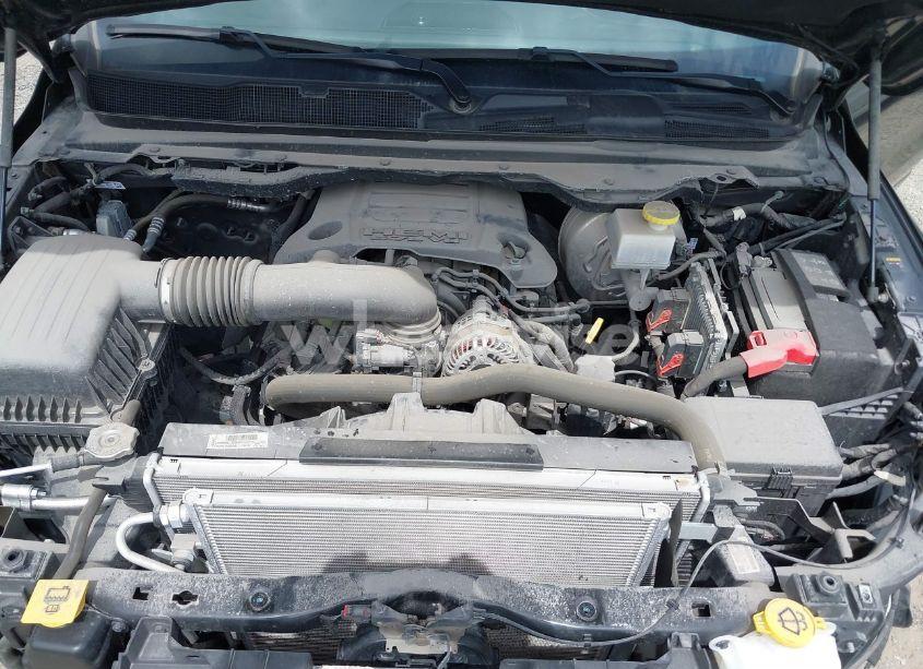 Photo 10 of 2022 Ram 1500 BIG HORN QUAD CAB 4X4 6'4 BOX (VIN 1C6SRFBT2NN155434)