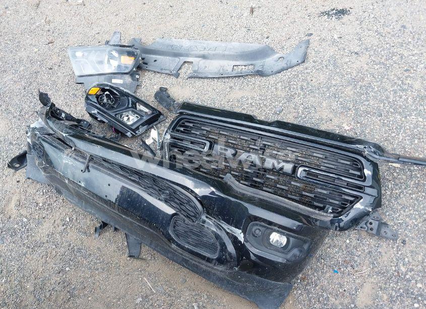 Photo 12 of 2022 Ram 1500 BIG HORN QUAD CAB 4X4 6'4 BOX (VIN 1C6SRFBT2NN155434)