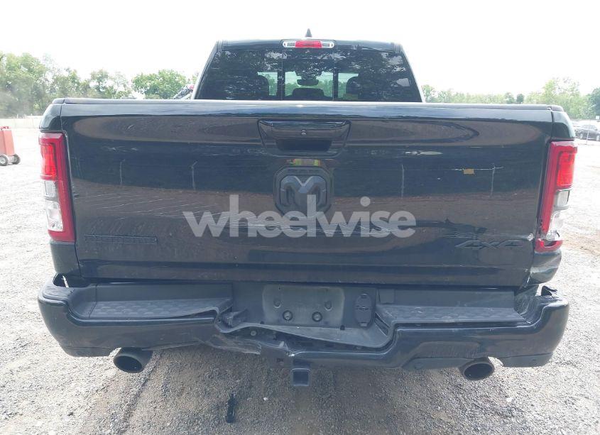 Photo 17 of 2022 Ram 1500 BIG HORN QUAD CAB 4X4 6'4 BOX (VIN 1C6SRFBT2NN155434)