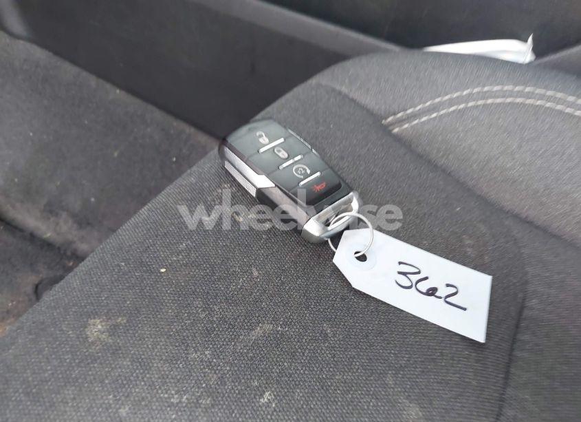 Photo 11 of 2022 Ram 1500 BIG HORN 4X4 6'4 BOX (VIN 1C6SRFBT2NN206382)