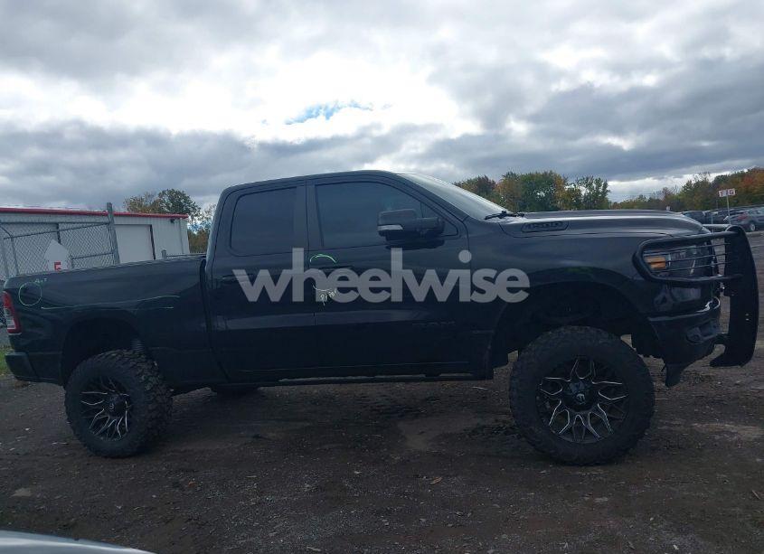 Photo 13 of 2022 Ram 1500 BIG HORN 4X4 6'4 BOX (VIN 1C6SRFBT2NN206382)