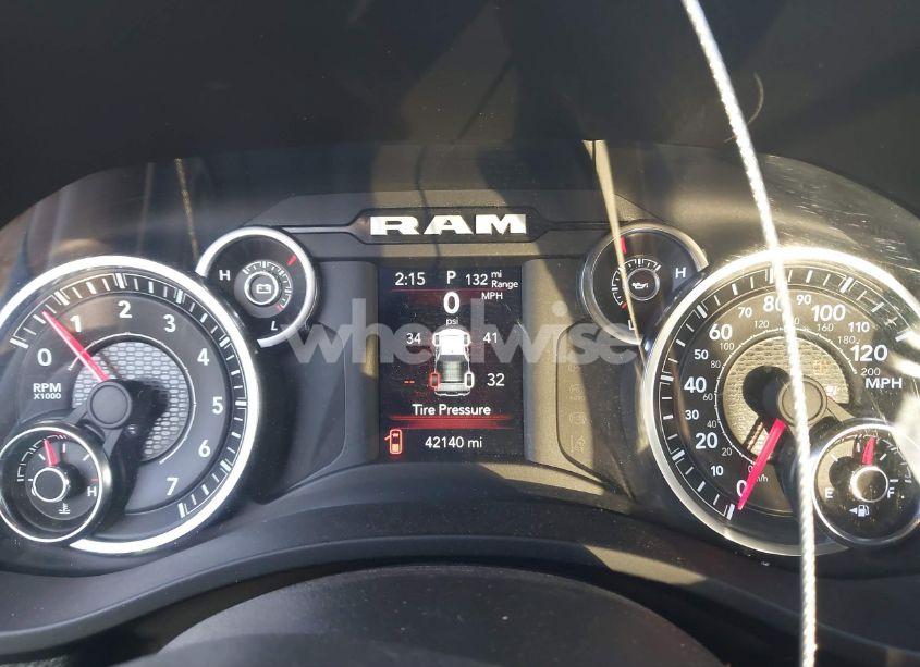 Photo 7 of 2023 Ram 1500 BIG HORN 4X4 6'4 BOX (VIN 1C6SRFBT2PN535571)