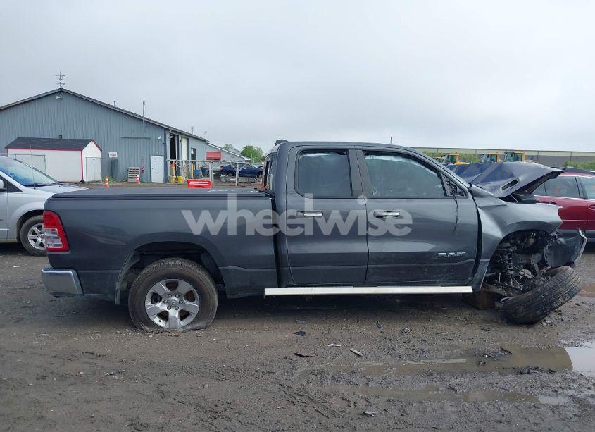 Photo 13 of 2020 Ram 1500 BIG HORN 4X4 6'4 BOX (VIN 1C6SRFBT3LN414588)