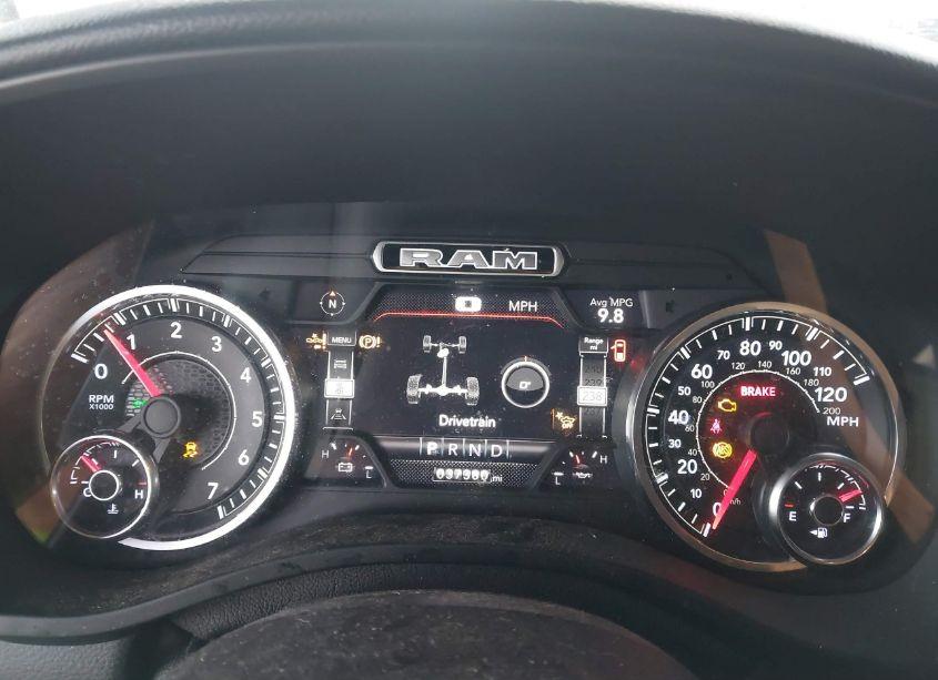 Photo 7 of 2021 Ram 1500 BIG HORN 4X4 6'4 BOX (VIN 1C6SRFBT3MN796588)