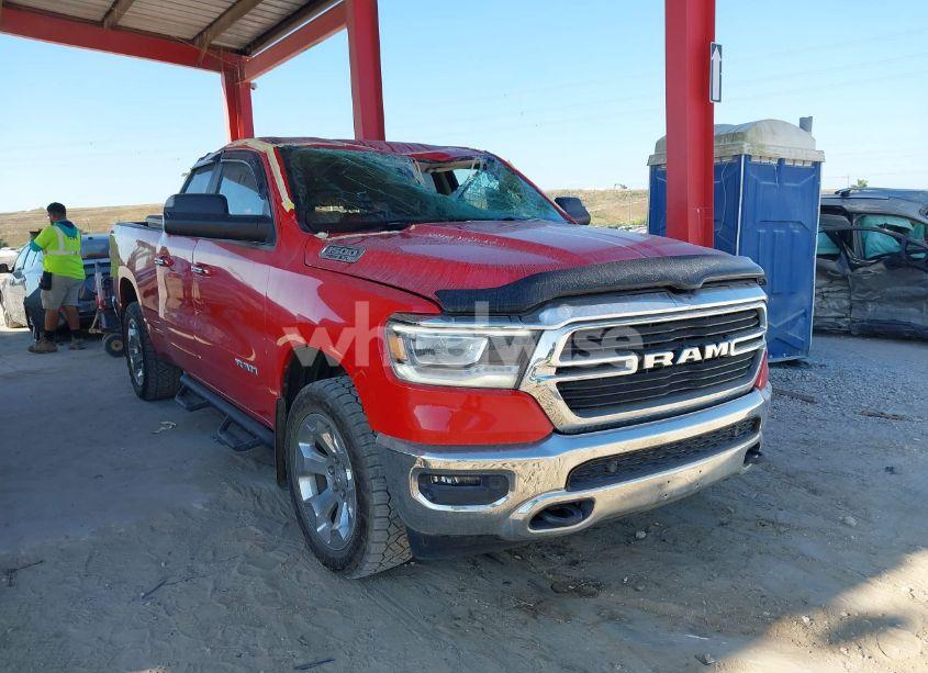 2019 Ram 1500 BIG HORN/LONE STAR 4X4 6'4 BOX (VIN 1C6SRFBT4KN622865) main photo