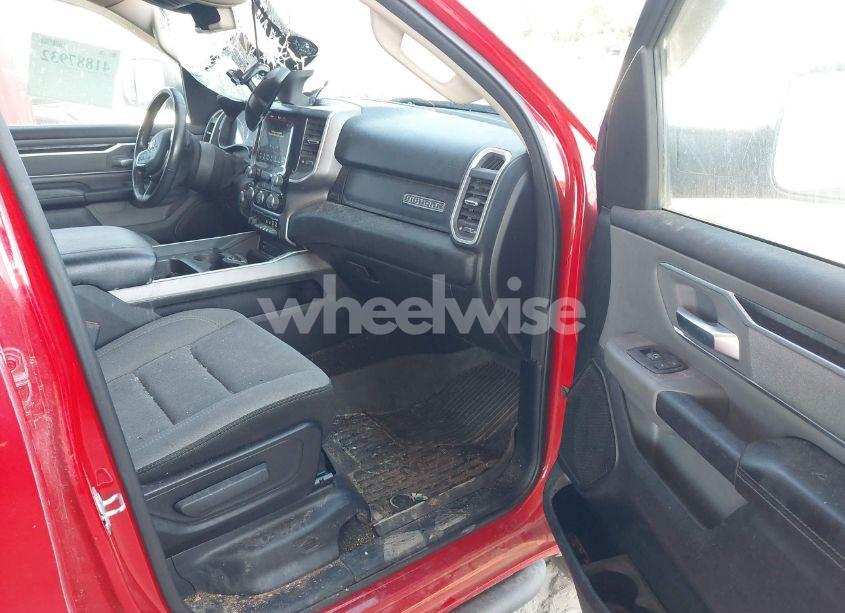 Photo 5 of 2019 Ram 1500 BIG HORN/LONE STAR 4X4 6'4 BOX (VIN 1C6SRFBT4KN622865)