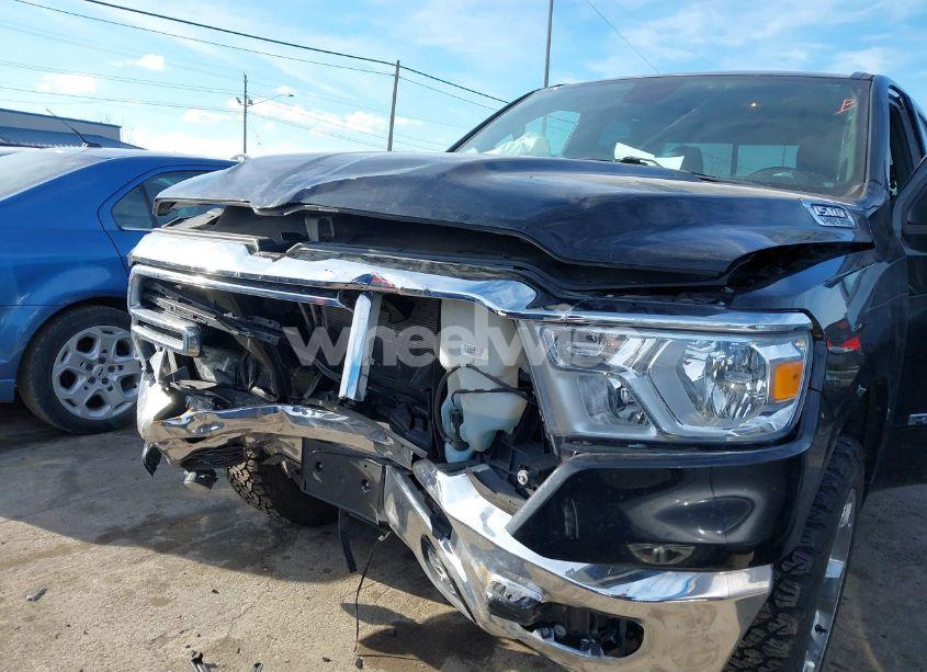 Photo 6 of 2019 Ram 1500 BIG HORN/LONE STAR 4X4 6'4 BOX (VIN 1C6SRFBT4KN924351)