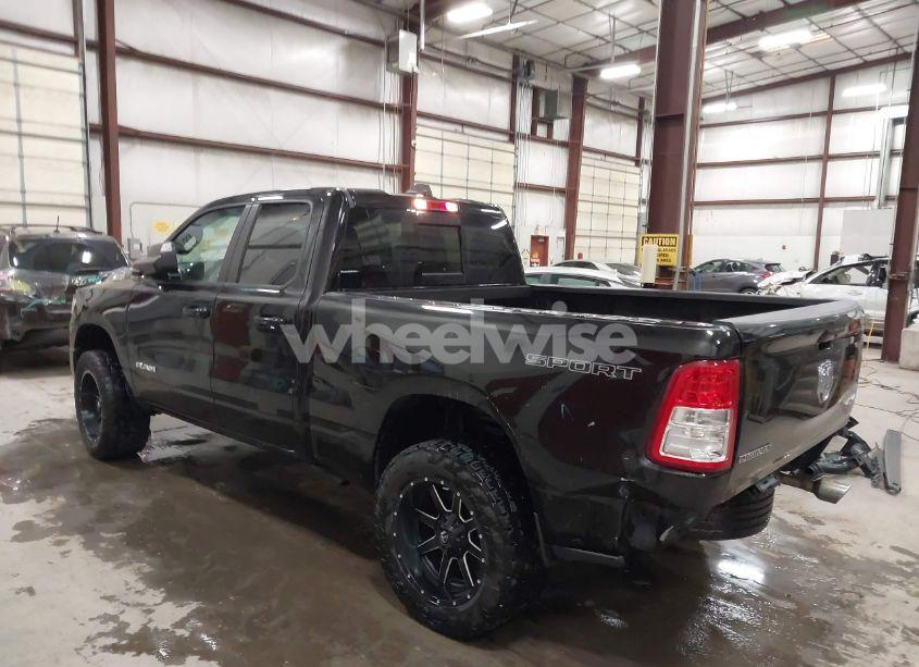 Photo 3 of 2020 Ram 1500 BIG HORN 4X4 6'4 BOX (VIN 1C6SRFBT4LN115143)