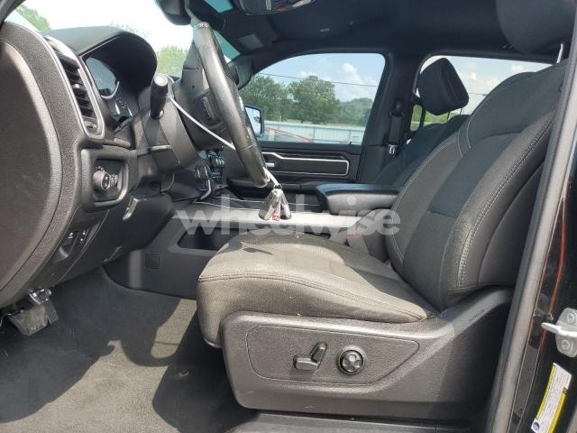 Photo 10 of 2019 RAM 1500 BIG HORN/LONE STAR (VIN 1C6SRFBT4LN253992)