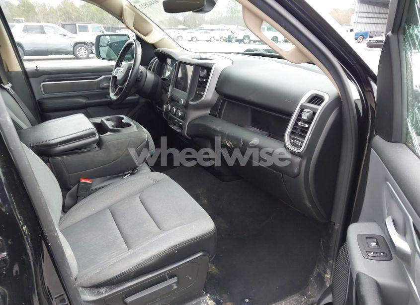 Photo 5 of 2020 Ram 1500 BIG HORN 4X4 6'4 BOX (VIN 1C6SRFBT4LN400215)