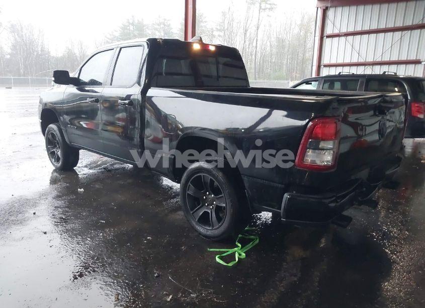 Photo 3 of 2021 Ram 1500 BIG HORN 4X4 6'4 BOX (VIN 1C6SRFBT4MN727666)