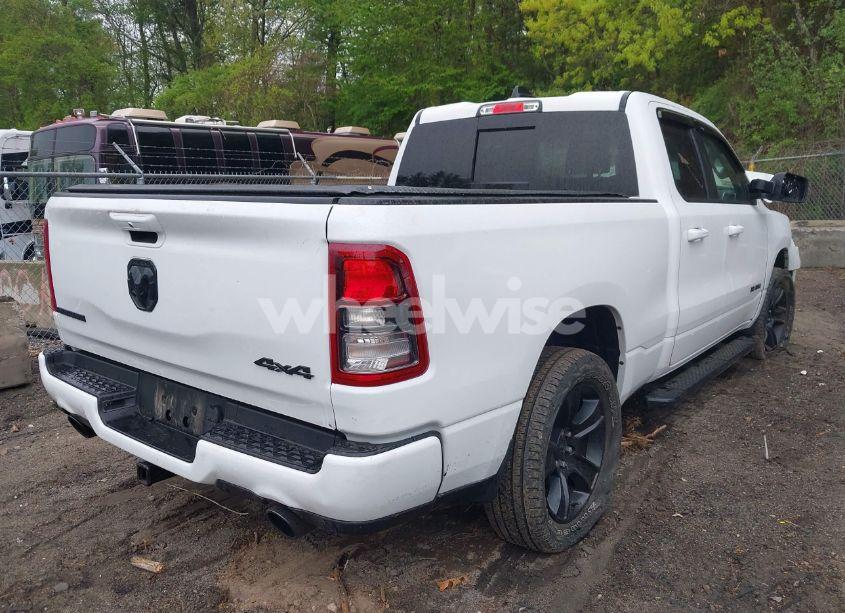 Photo 4 of 2022 Ram 1500 BIG HORN 4X4 6'4 BOX (VIN 1C6SRFBT4NN445190)