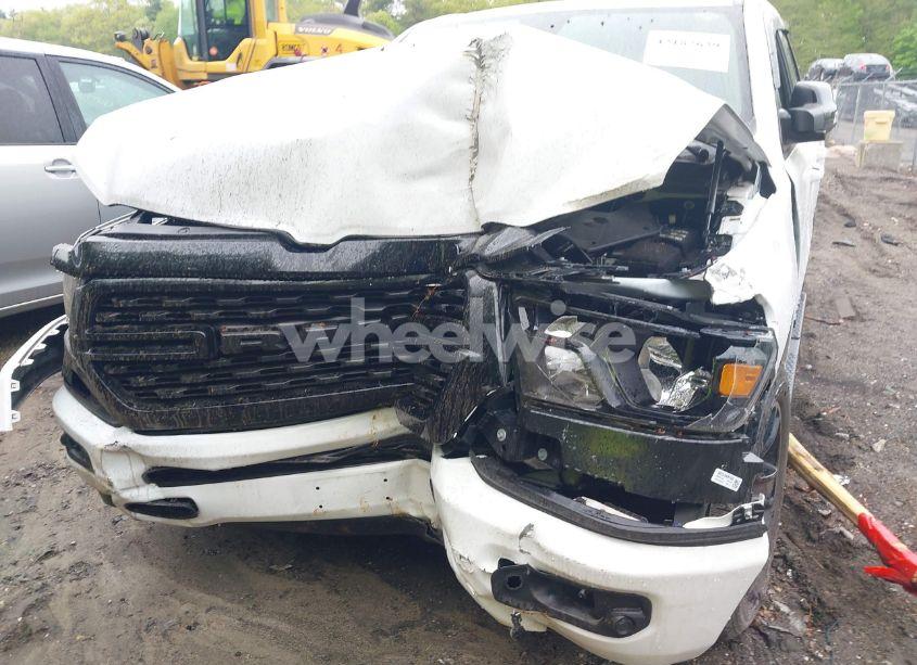 Photo 6 of 2022 Ram 1500 BIG HORN 4X4 6'4 BOX (VIN 1C6SRFBT4NN445190)