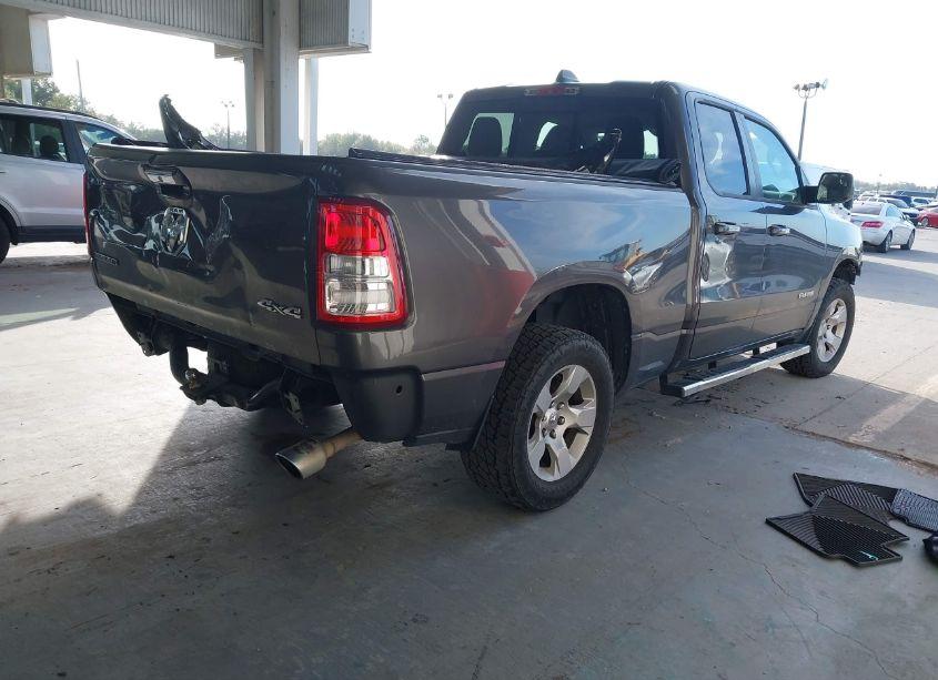 Photo 4 of 2020 Ram 1500 BIG HORN 4X4 6'4 BOX (VIN 1C6SRFBT5LN136602)