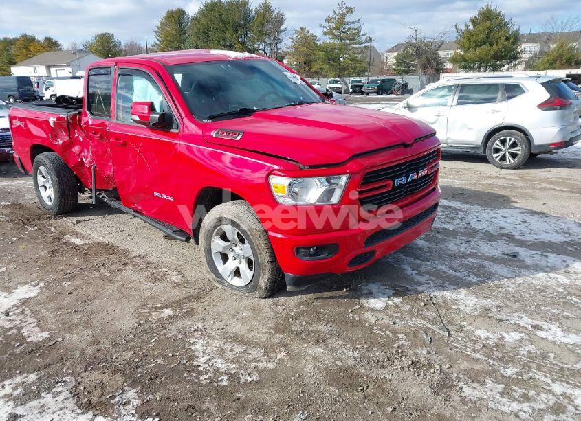 2020 Ram 1500 BIG HORN 4X4 6'4 BOX (VIN 1C6SRFBT5LN175643) main photo