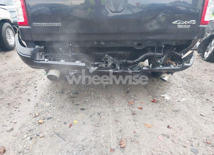 Photo 6 of 2020 Ram 1500 BIG HORN 4X4 6'4 BOX (VIN 1C6SRFBT5LN372084)