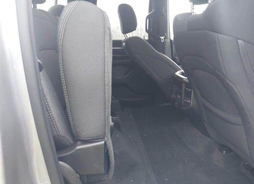 Photo 8 of 2021 Ram 1500 BIG HORN 4X4 6'4 BOX (VIN 1C6SRFBT5MN528819)