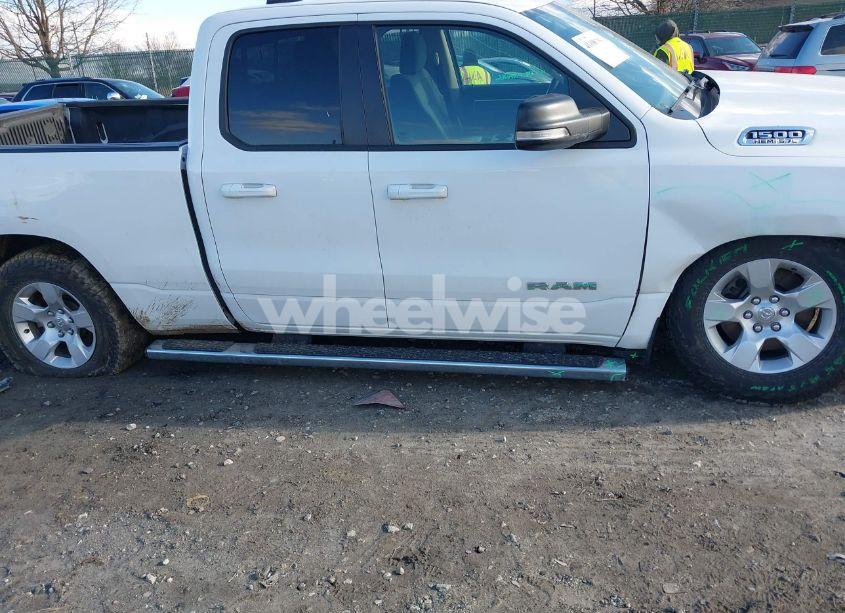 Photo 6 of 2021 Ram 1500 BIG HORN 4X4 6'4 BOX (VIN 1C6SRFBT5MN557642)