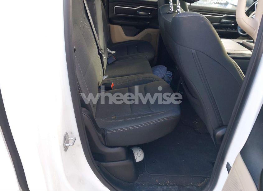 Photo 8 of 2021 Ram 1500 BIG HORN 4X4 6'4 BOX (VIN 1C6SRFBT5MN557642)